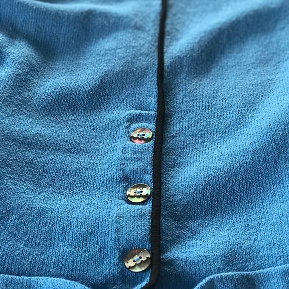 Cardigan - Picture 2 of 3